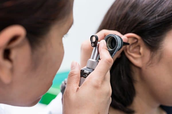 6 Signs and Symptoms you need to have a hearing test