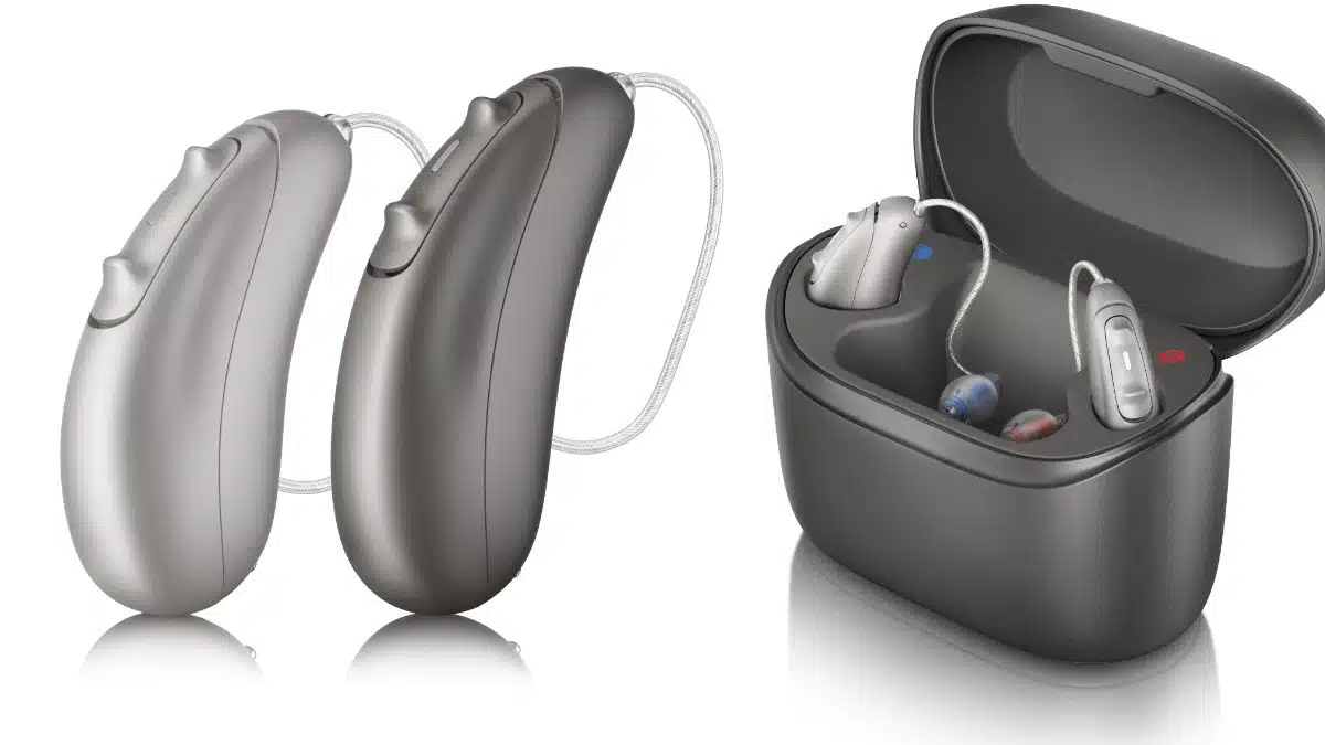 hearing aid unitron vivante with charger